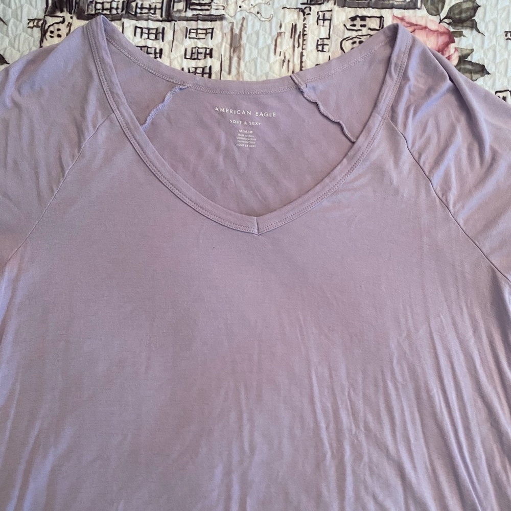 American Eagle Soft and Sexy V Neck